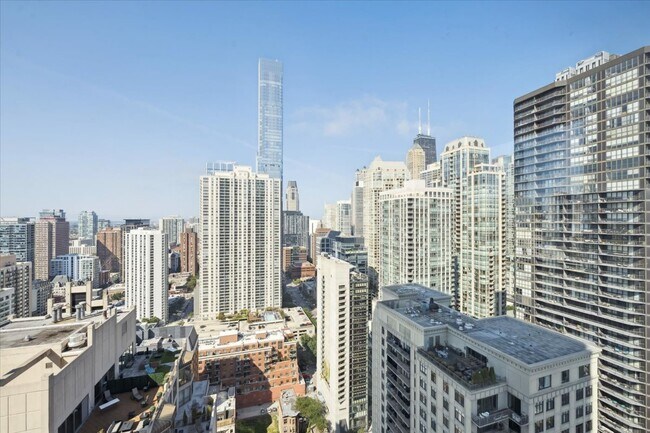 Building Photo - 33 W Ontario St