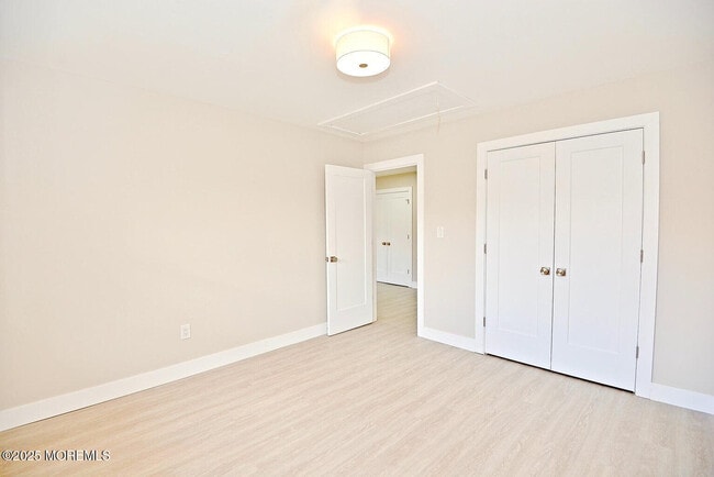 Building Photo - 168 Esmeralda Ct