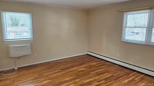 Building Photo - 1 Elvira Ct