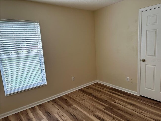 Building Photo - 1023 Cinnamon Fern Ct
