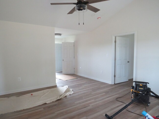 Building Photo - 3 Bed 2 bath New Construction Rental