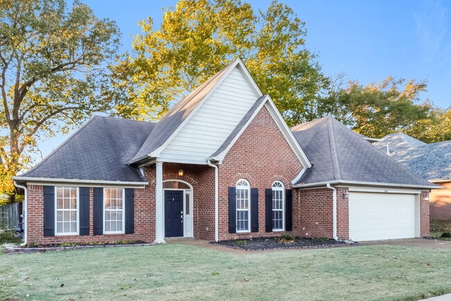 Building Photo - 5245 Charlotte Oak Cove