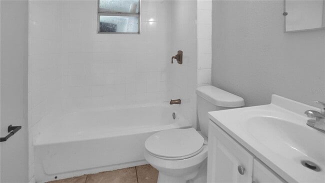 Building Photo - 5205 2nd St