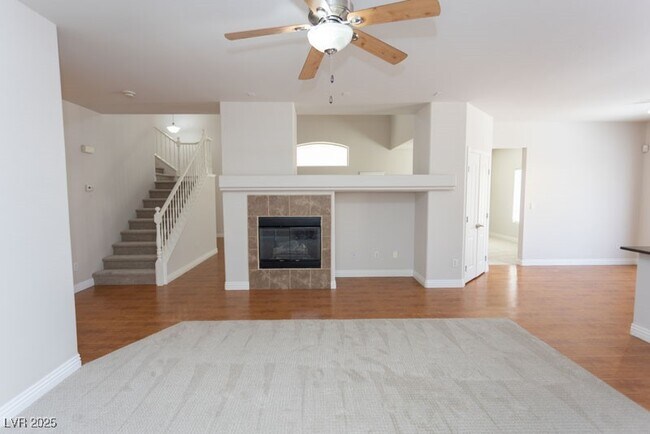Building Photo - 313 Gemstone Hill Ave
