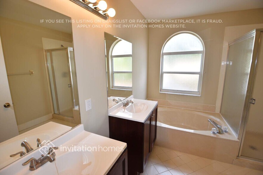 Building Photo - 7702 Rockport Cir