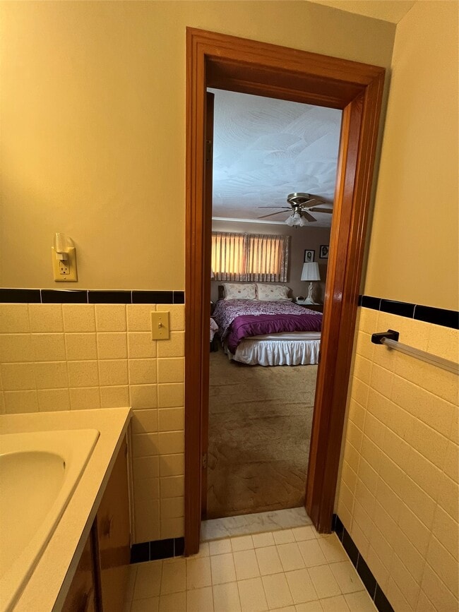 Building Photo - 1005 Murray Hill Rd