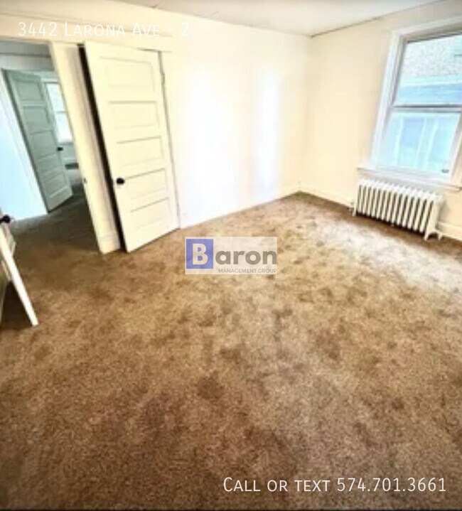 Building Photo - 3442 Larona Ave