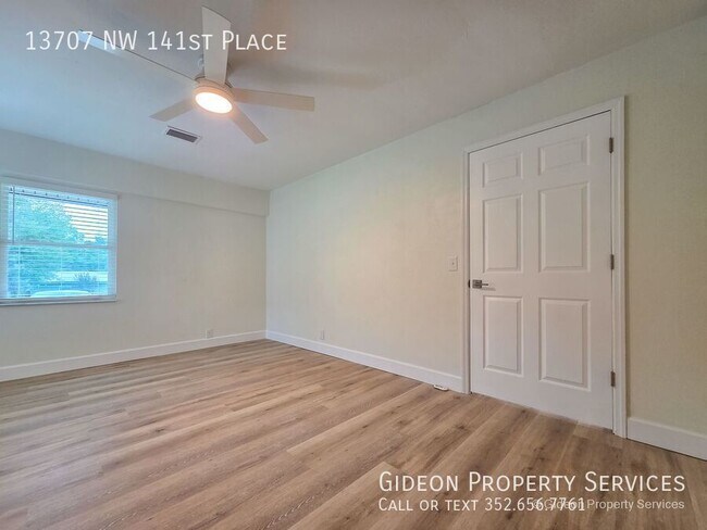 Building Photo - 13707 NW 141 Pl