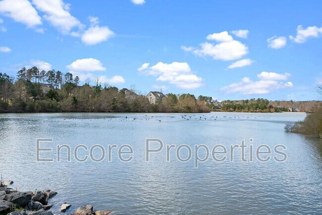 Building Photo - 927 Portstewart Dr
