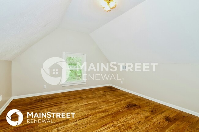 Building Photo - 3017 Greenwood Ave