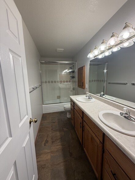 Primary Bathroom - 1840 Road 124