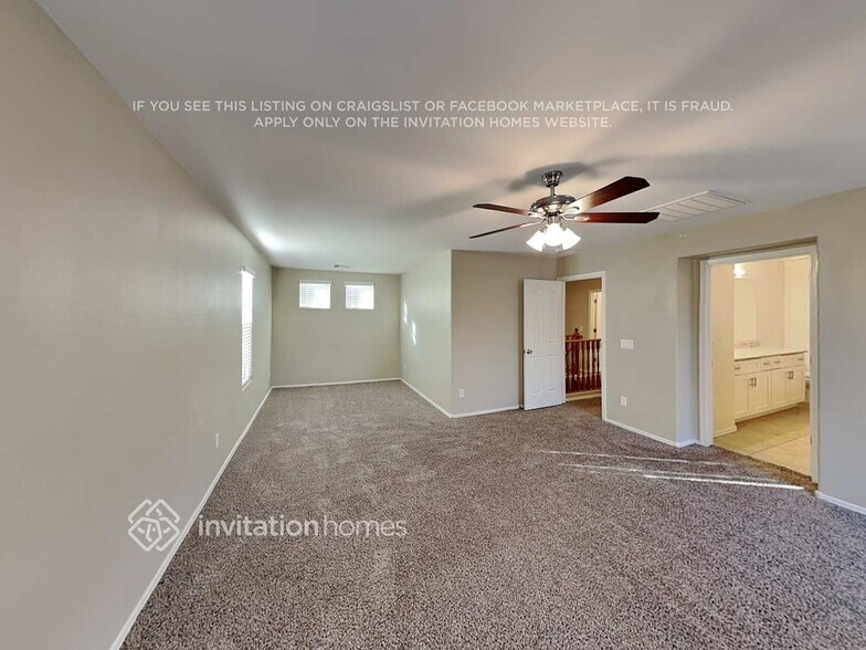 Building Photo - 17412 W Mandalay Ln