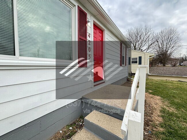 Building Photo - 4205 Riverview Ave