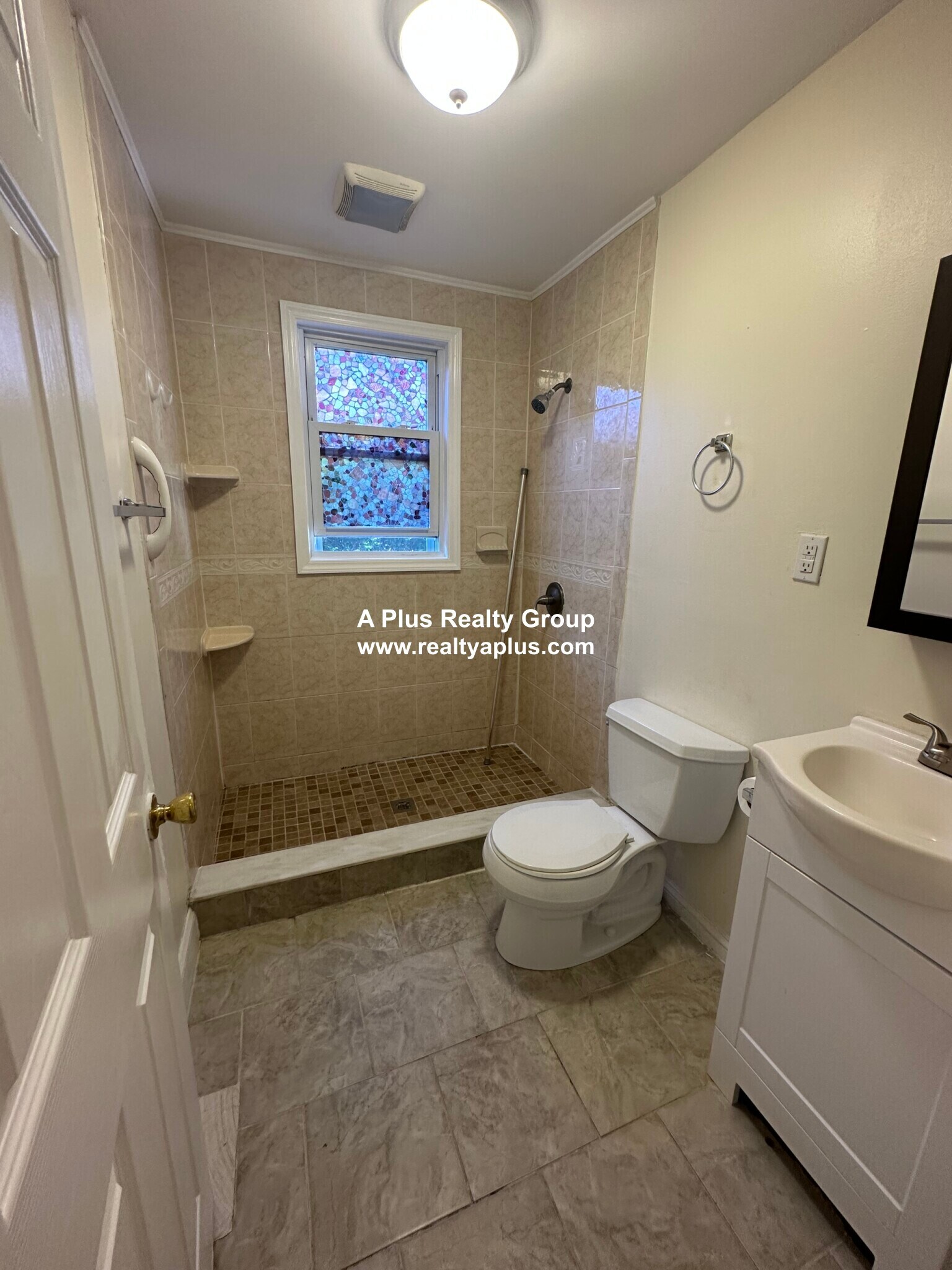 Building Photo - 36 Lexington Ave