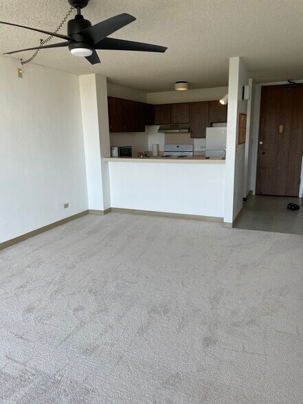 Building Photo - 98-410 Koauka Loop