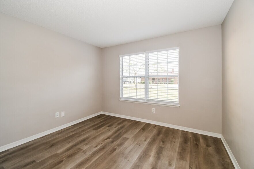 Building Photo - 7748 Collins Ridge Blvd