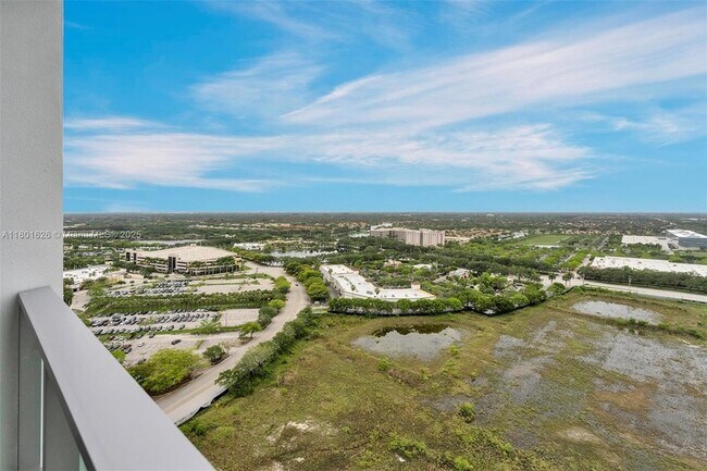 Building Photo - 2000 Metropica Wy
