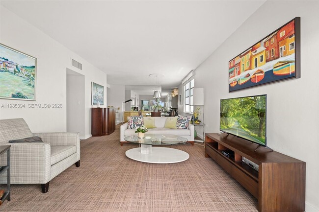 Building Photo - 3 Island Ave