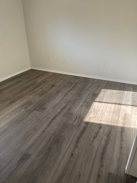 Building Photo - 2350 Naples Trace Cir