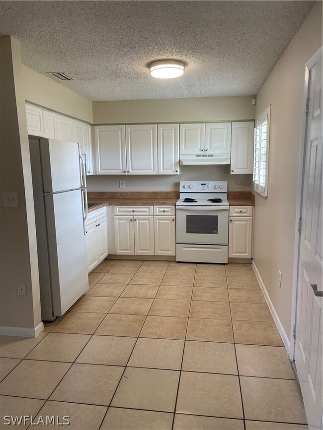 Building Photo - 3325 Airport-Pulling Rd