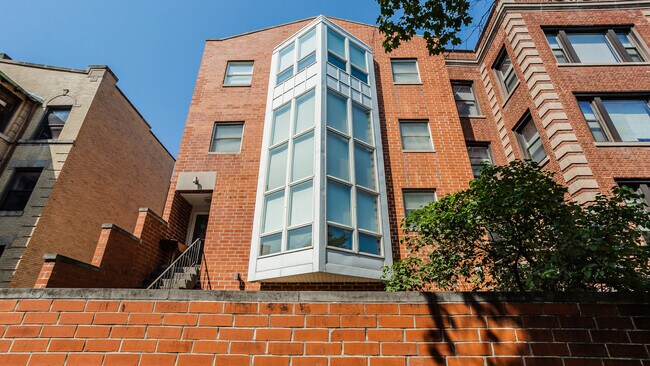 Building Photo - 5510 S Cornell Ave