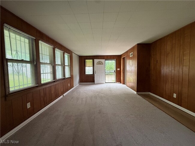 Building Photo - 23330 Roger Dr