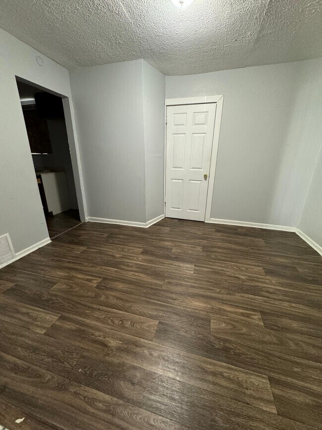 Building Photo - 20124 Santa Rosa Dr