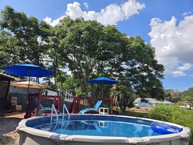 Building Photo - 307 S Oakland Ave