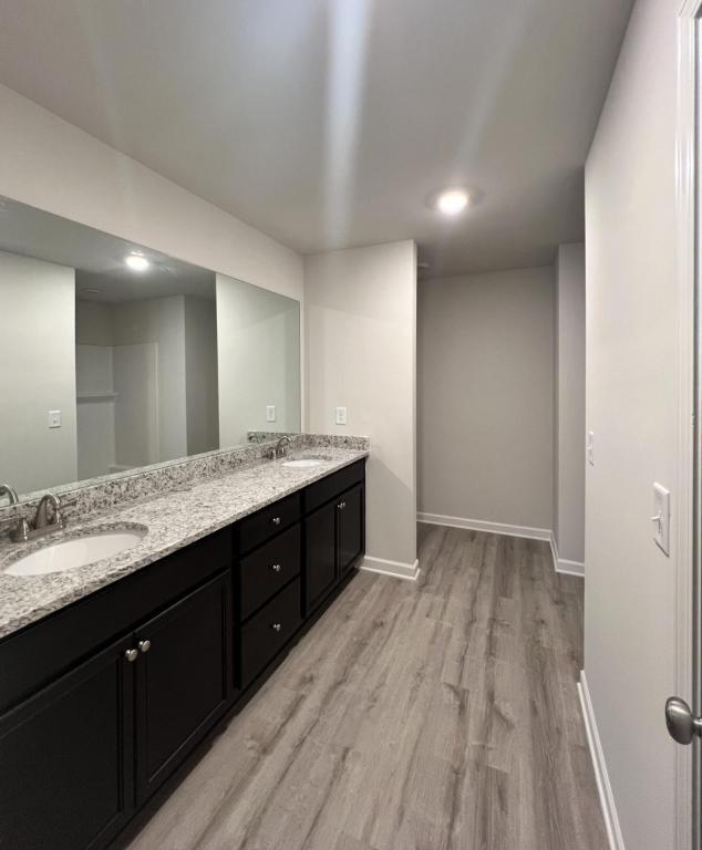 Building Photo - 145 Chase Xing