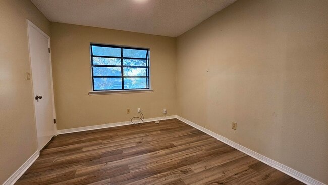 Building Photo - 2816 Whisper Pine Dr