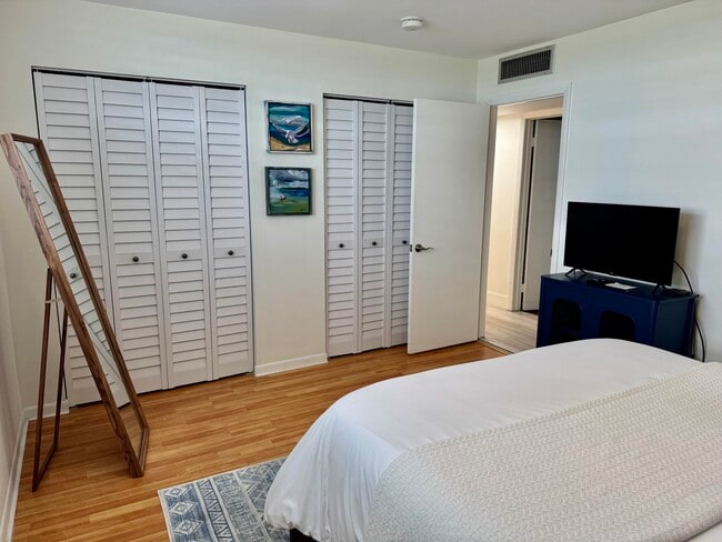 Building Photo - 5500 NW 2nd Ave