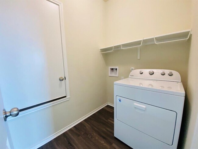 Building Photo - 238 Cascata Way