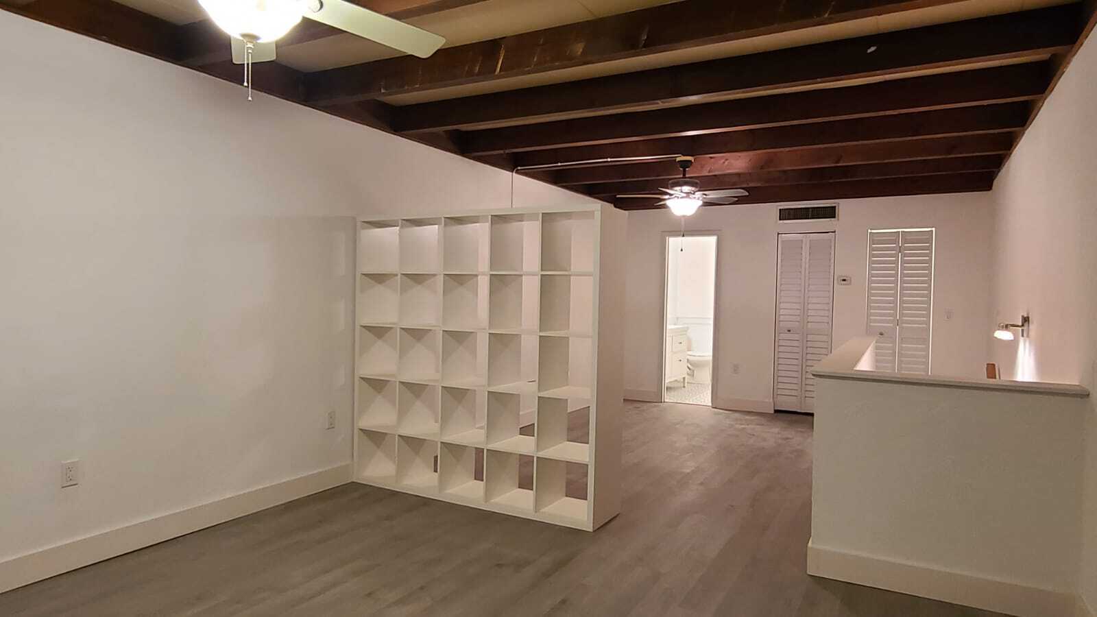 Building Photo - 605 SW 75th St