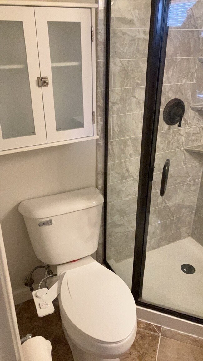 Building Photo - 325 Halifax Dr