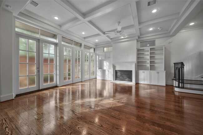 Building Photo - 42 Wooded Park Pl