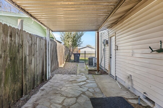 Building Photo - 7681 Garrison Ave