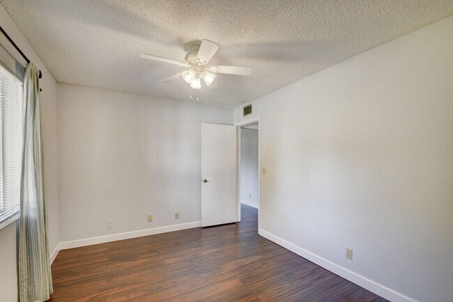 Building Photo - 4844 Sable Pine Cir