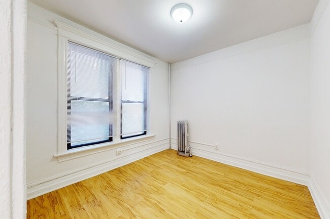Floorplan - 5401-5403 S. Woodlawn Avenue