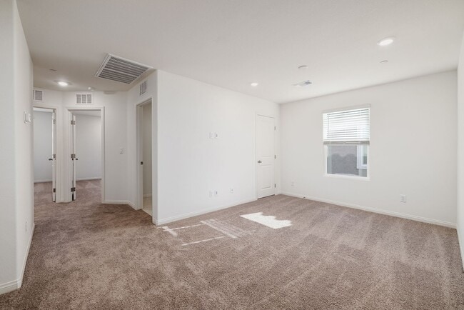 Building Photo - Brand New Home in the SW - 4 Bedrooms (One Down) + Loft