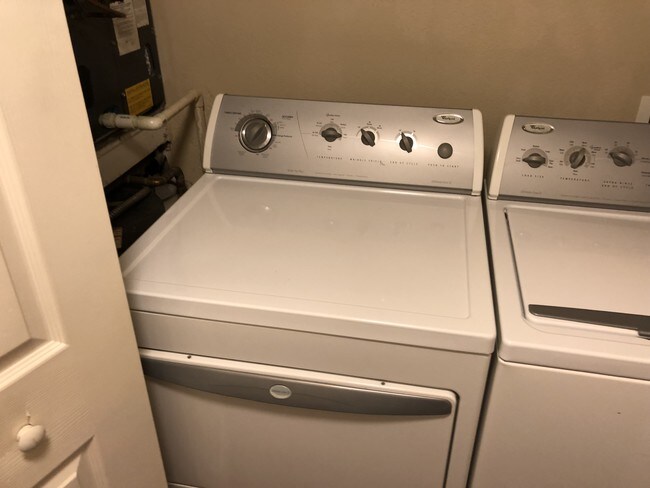 Building Photo - 4430 Tilly Mill Rd