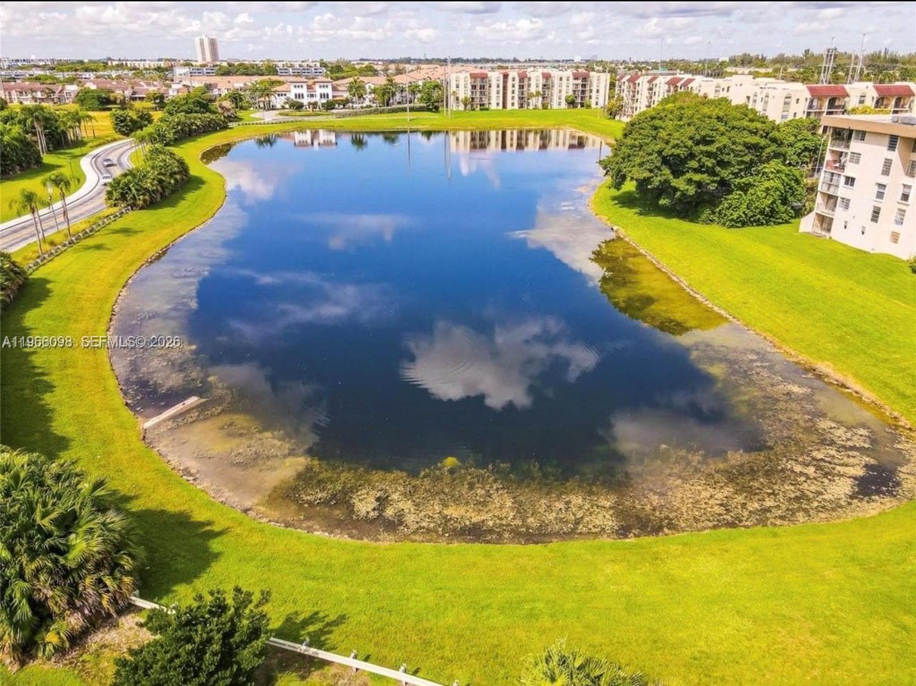 Building Photo - 830 NW 87th Ave