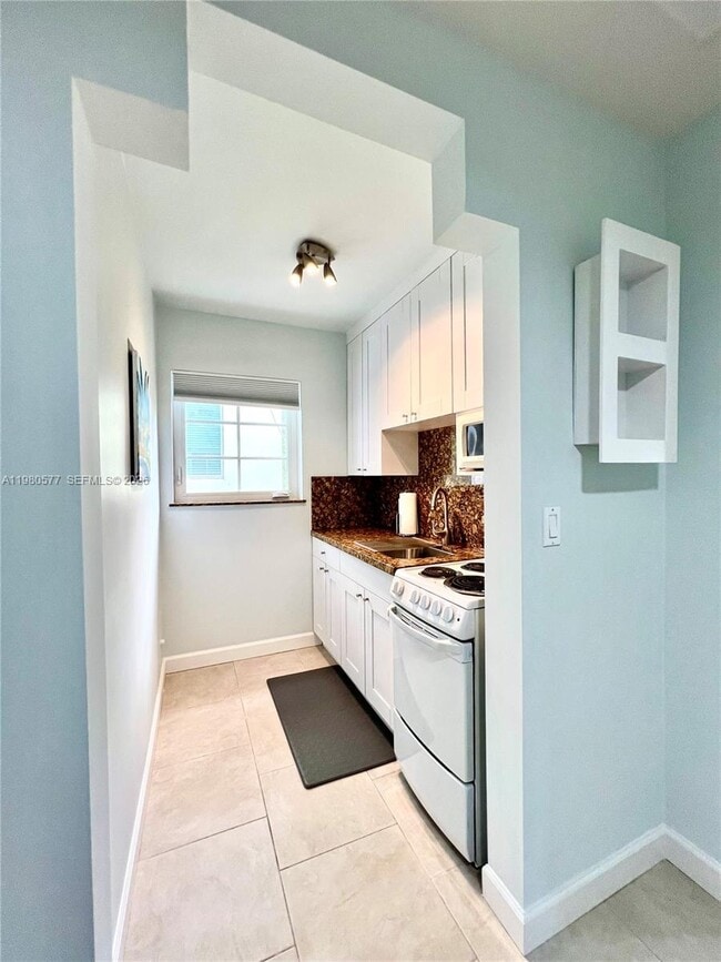 Building Photo - 260 Euclid Ave