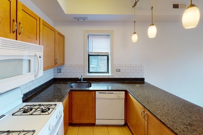 Floorplan - 5400-5408 S. Ingleside Avenue