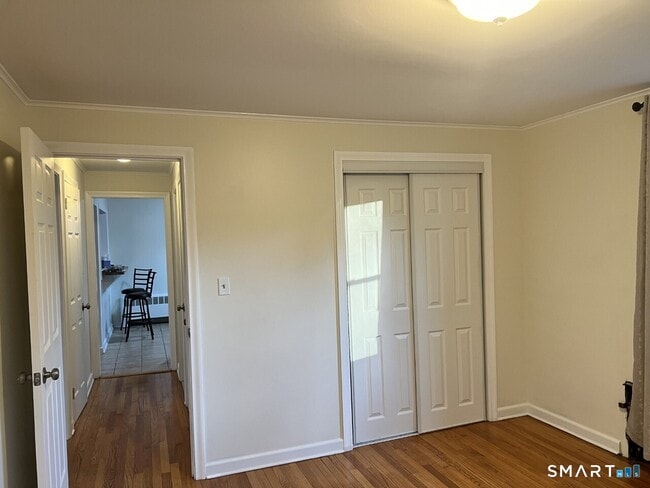 Building Photo - 23 Pinewood Rd