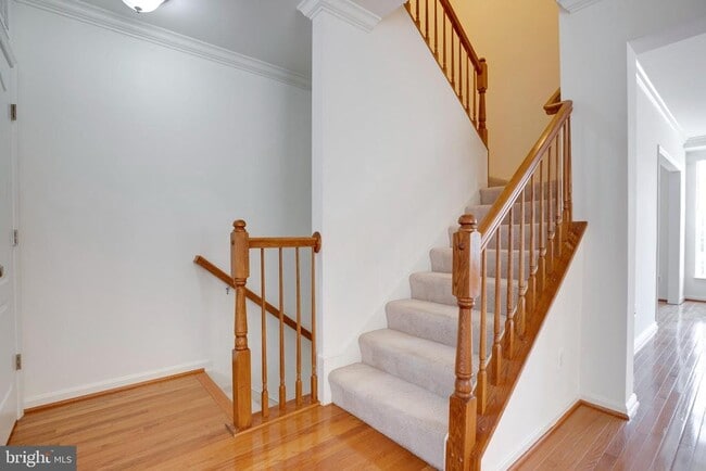 Building Photo - 42670 Hollyhock Terrace