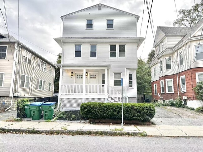 Building Photo - 78 Orchard St