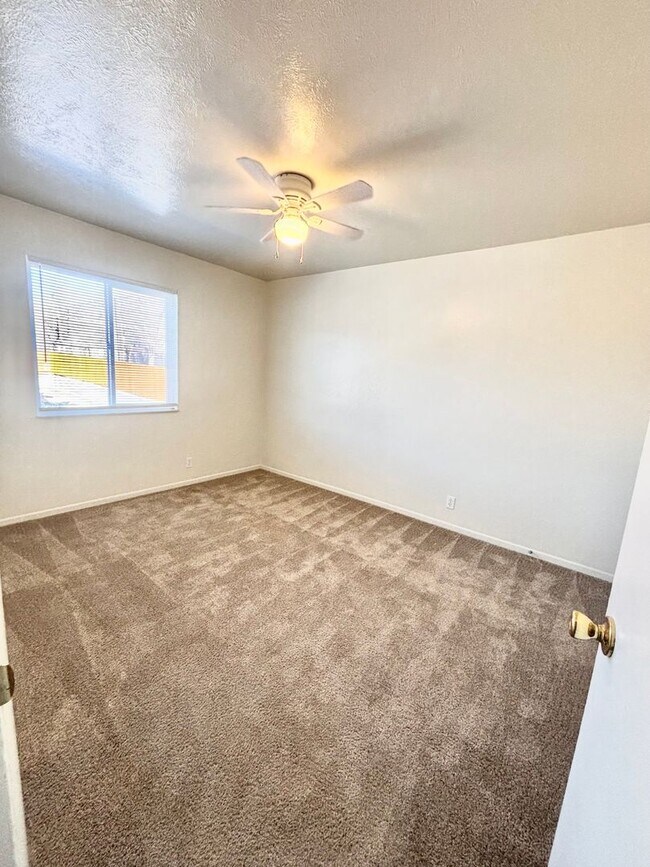 Building Photo - 2619 Concord St