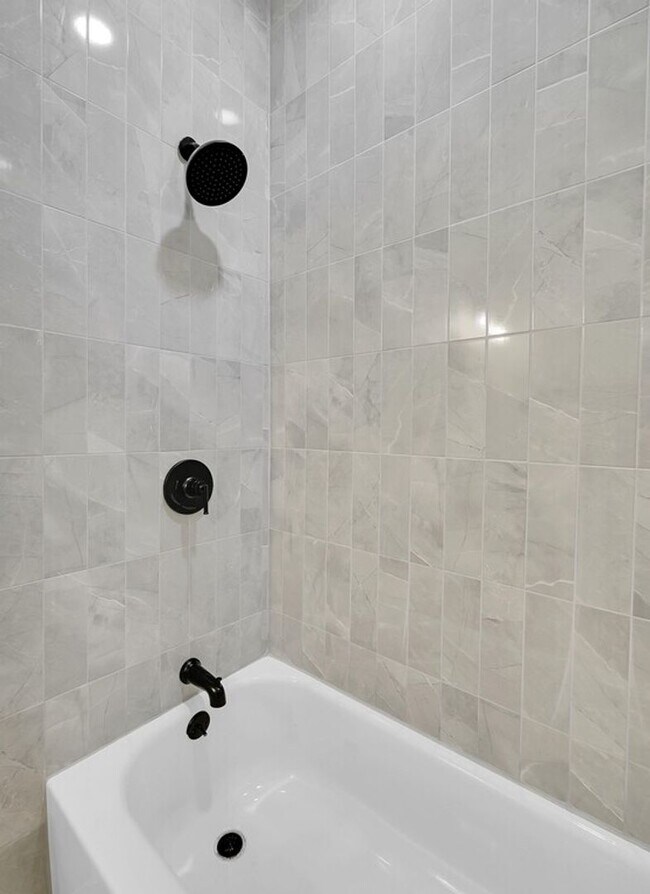 Building Photo - Newly Remodeled 4BD 2BA Home in Waco