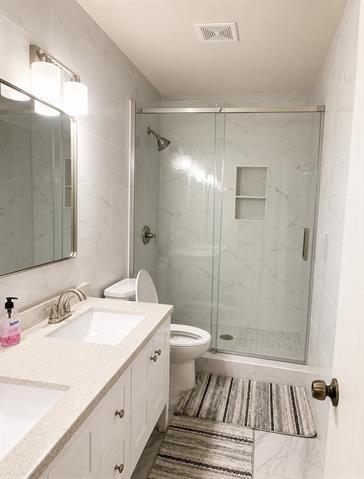 Building Photo - 1622 Pheasant Creek Dr