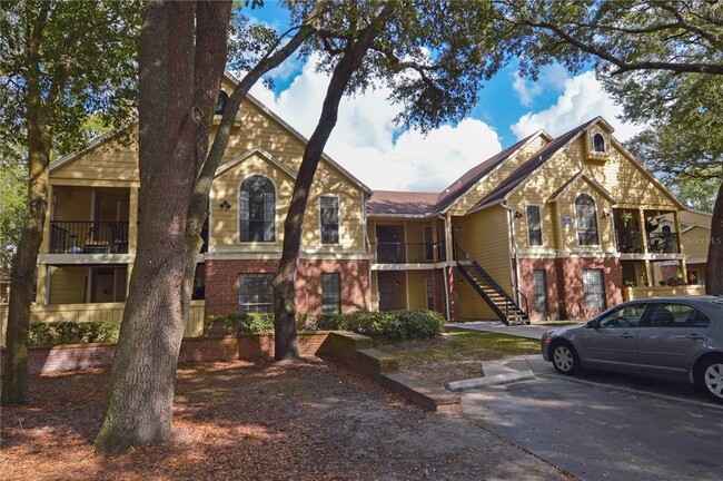 Primary Photo - 8605 Mallard Reserve Dr